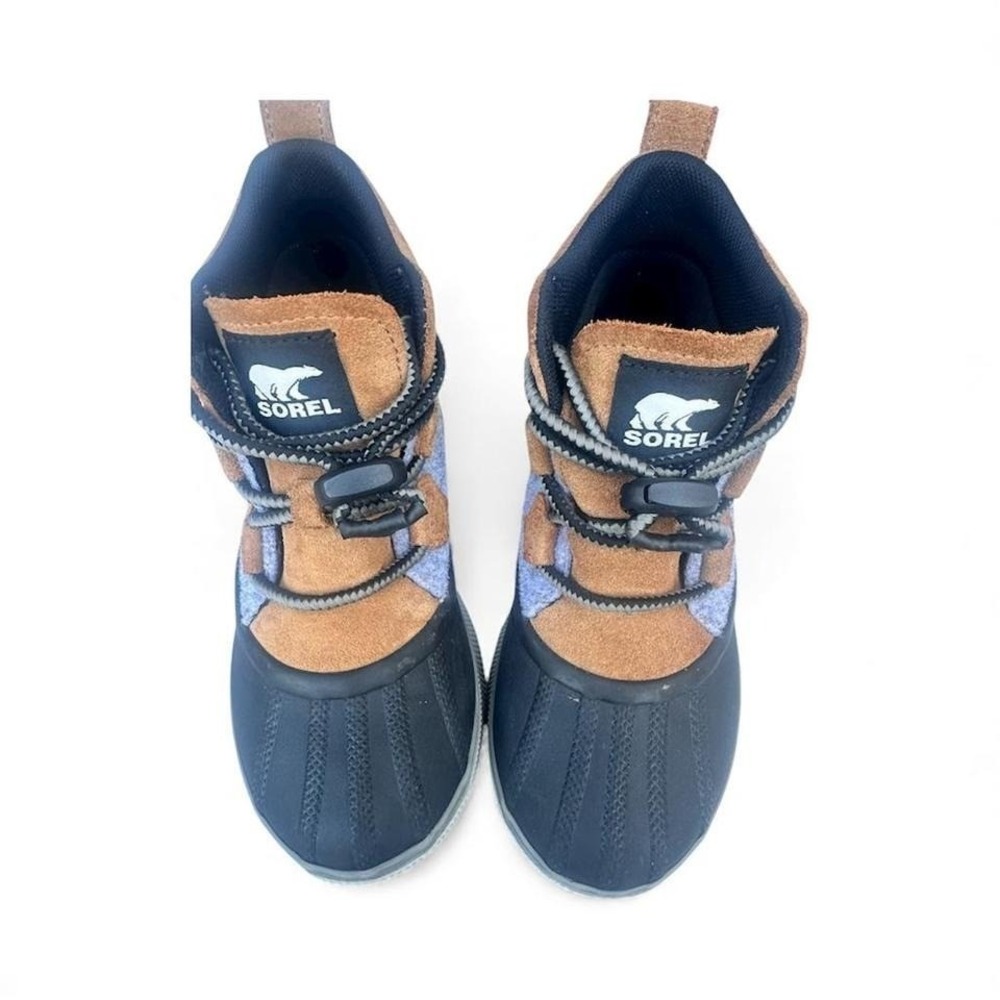 Sorel women's Tofino waterproof hiking‎ boots - brown and blue #hikingboots